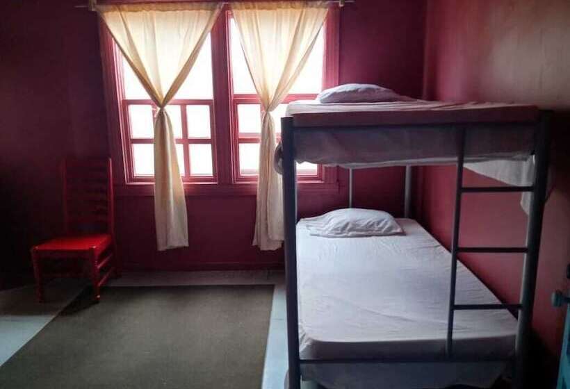 اتاق استاندارد چهار تخته, Hostal Kuira Bá By Rotamundos