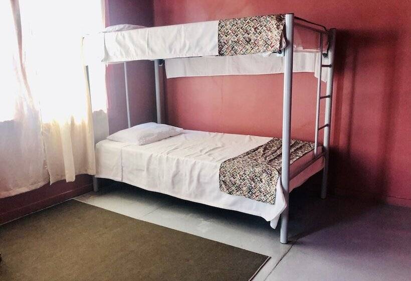 اتاق استاندارد چهار تخته, Hostal Kuira Bá By Rotamundos