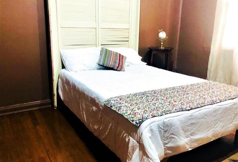 اتاق استاندارد با سرویس بهداشتی مشترک, Hostal Kuira Bá By Rotamundos