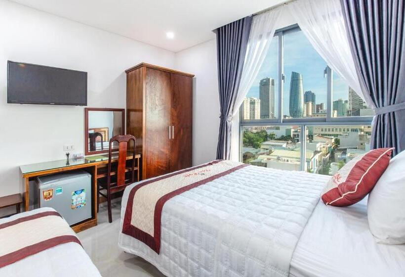 اتاق لوکس با چشمانداز شهر, Bao Ngoc Hotel & Apt