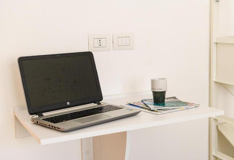 חדר סטנדרט נוף לגינה, Alessia  S Home