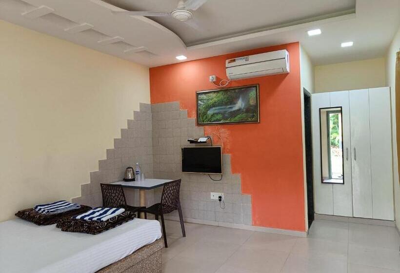 标准间, Giriraj Garden Resort, Alibaug
