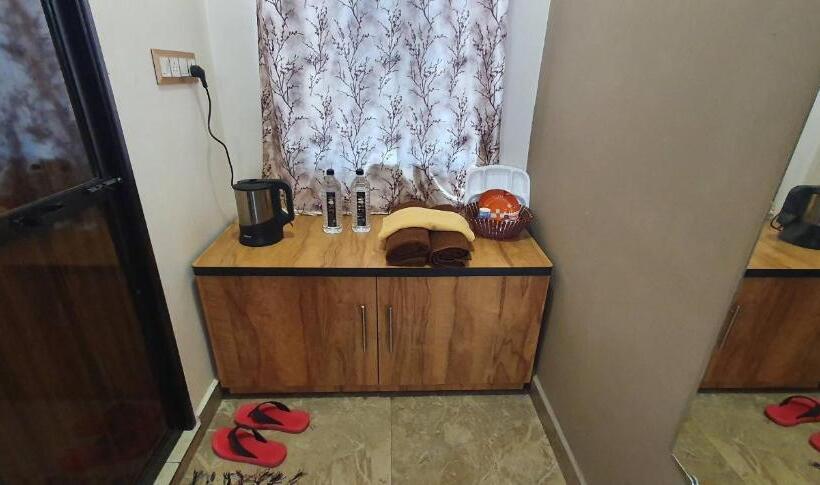 エクゼクティブスイート, Krishna Farm & Forest