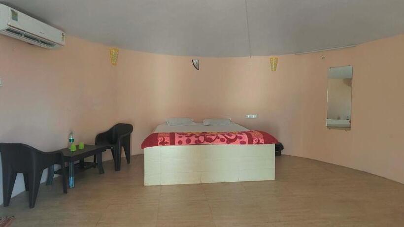 ガーデンビューの1ベッドルームビラ, Krishna Farm & Forest