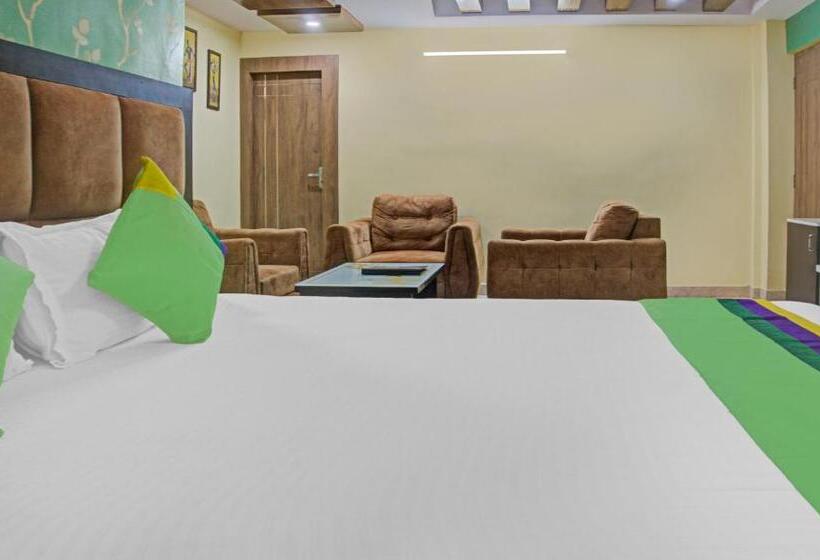 Номер Deluxe Кровать Кинг, Prem Residency