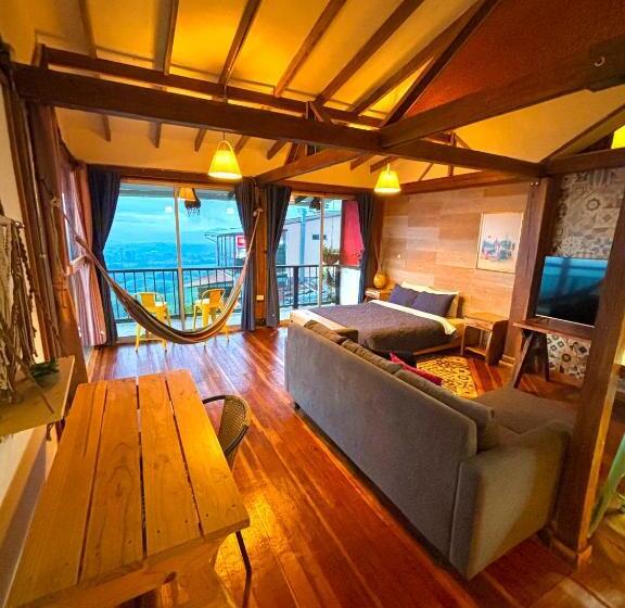 Люкс Вид на Горы, La Puesta Del Sol