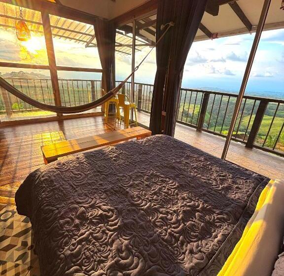 Люкс Вид на Горы, La Puesta Del Sol