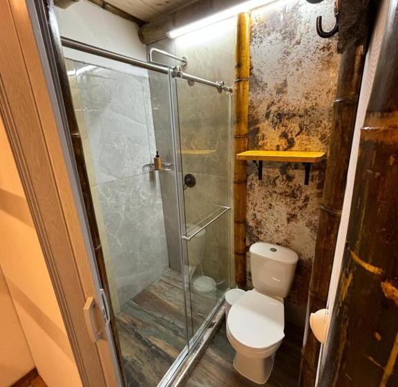 Номер Стандарт, La Puesta Del Sol