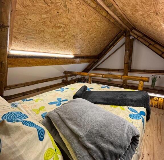 Номер Стандарт, La Puesta Del Sol