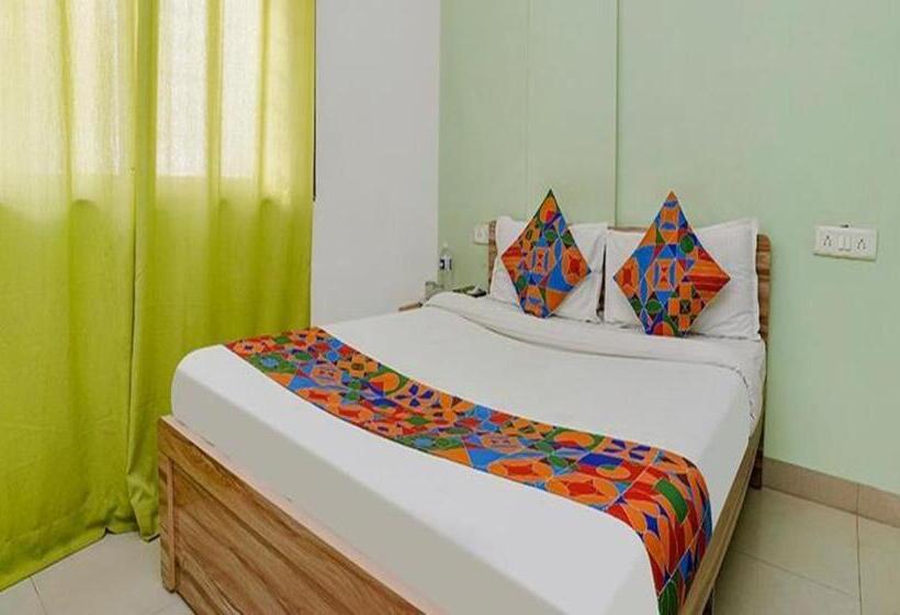 デラックスルーム, Super Hotel O Kharadi Pune