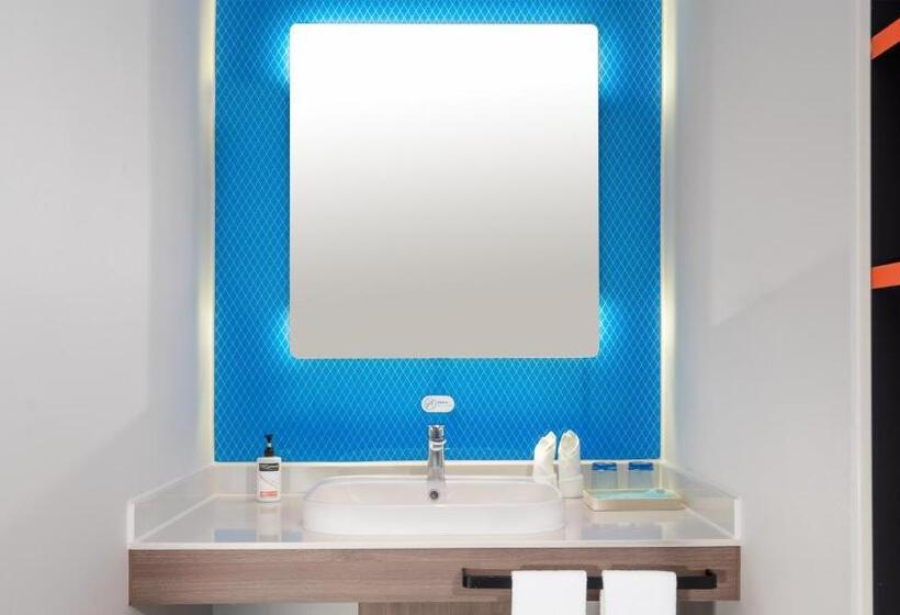 스탠다드 룸 킹사이즈 침대, Holiday Inn Express Chengdu Hightech Zone