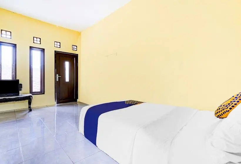 スタンダードシングルルーム, Spot On 90701 Kost Syariah Deris
