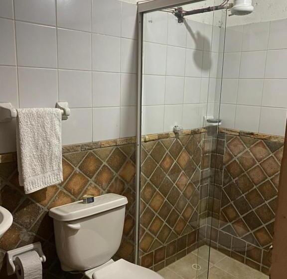 اتاق خانوادگی, This Is Colombia Hostel