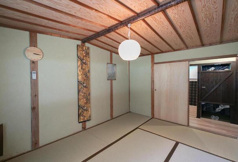Номер Economy, Kizuna Guesthouse