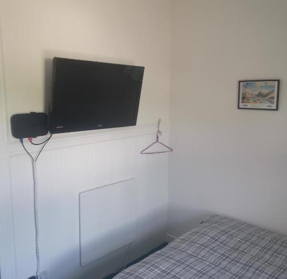 Номер Стандарт, Dalwhinnie Old School Hostel