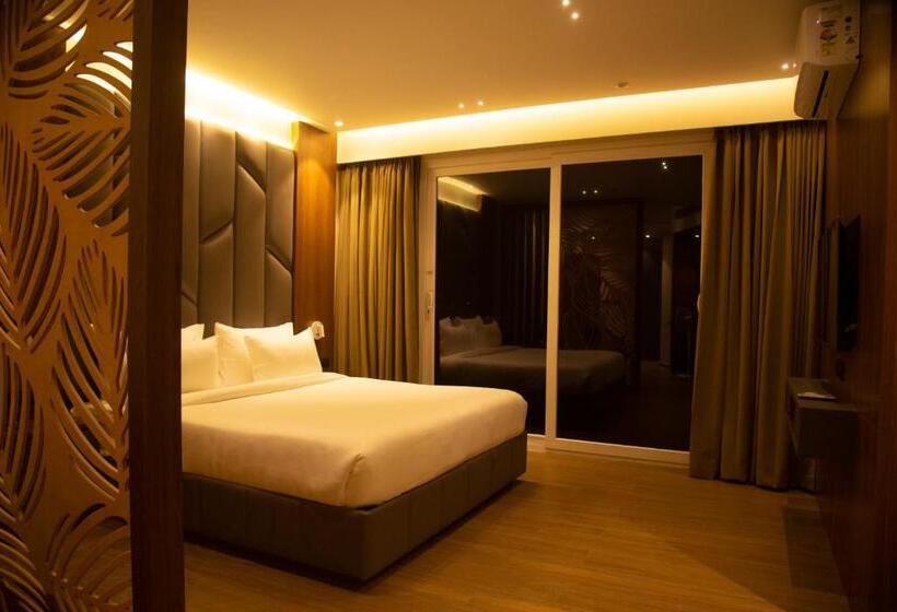 スイート, Golden Park Hotel & Resort