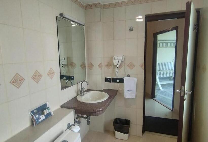 スイート, Golden Park Hotel & Resort