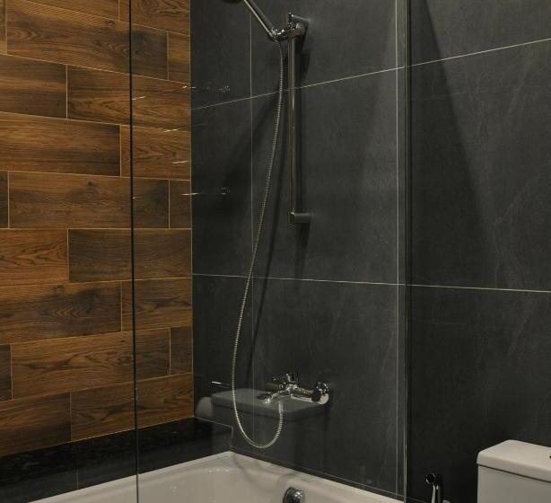 חדר סטנדרט נוף לאגם, Tita Family House