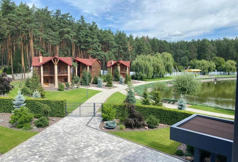 וילה בת 2 חדרי שינה, Tita Family House