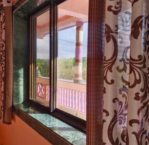 Номер Стандарт, Shanti Guest House