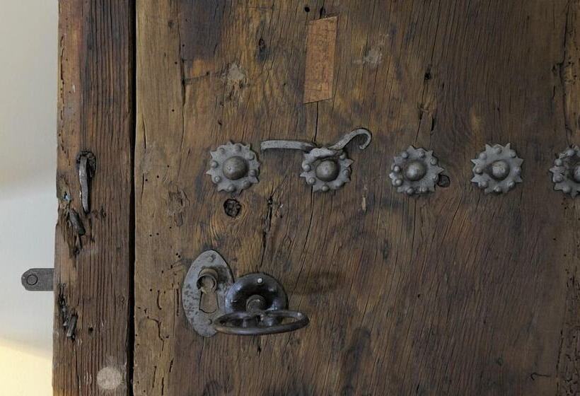 غرفة قياسية, El Morendal