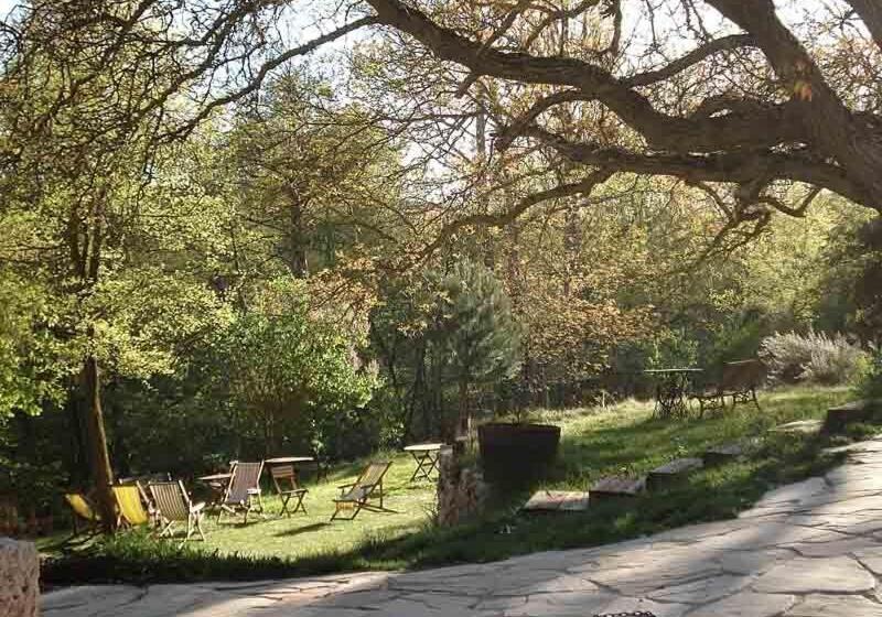 Люкс Вид на Сад, Posada Molino Del Canto