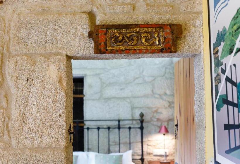 غرفة ديلوكس, Rectoral De Fofe