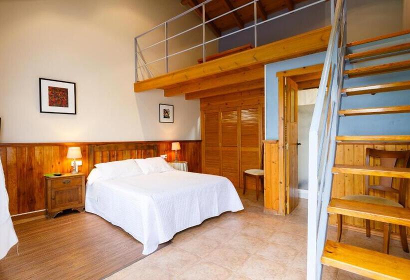 غرفة قياسية مطلّة علي حمام السباحة, Rectoral De Fofe