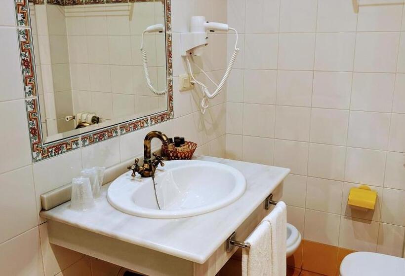 غرفة قياسية, Rectoral De Fofe