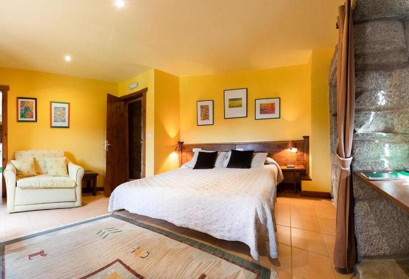 غرفة سوبيريور مطلة على الجبل, Rectoral De Fofe