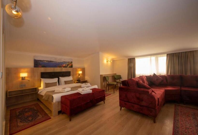 سوییت, Porta Romanos