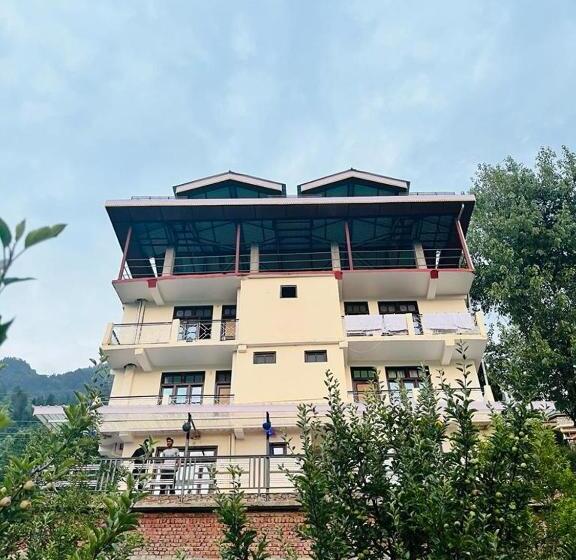 Номер Deluxe, Kailash View Sarahan