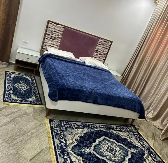 اتاق استاندارد یک نفره, Al Rayan