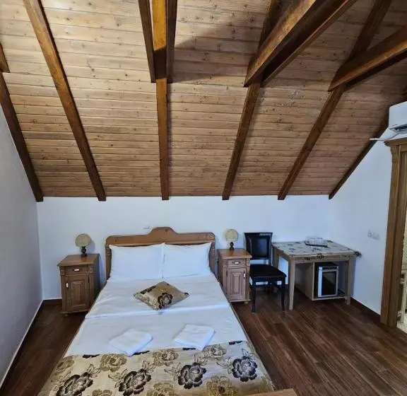 Deluxe-huone, Pensiunea Nobil Medieval