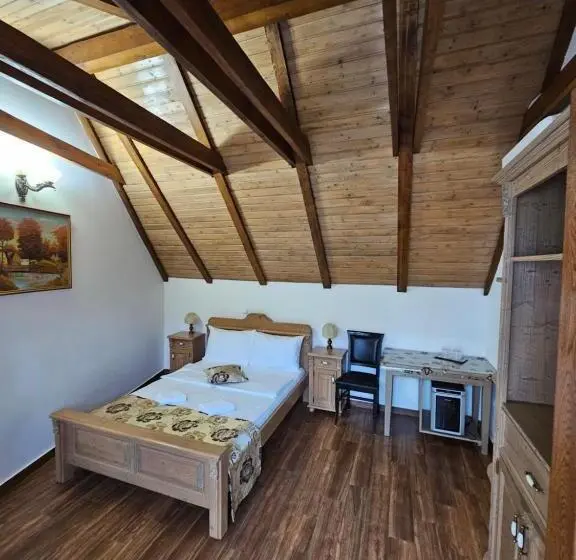 Deluxe-huone, Pensiunea Nobil Medieval