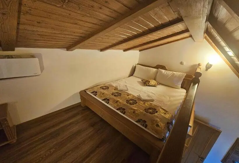 Deluxe-huoneisto 1 Makuuhuone, Pensiunea Nobil Medieval