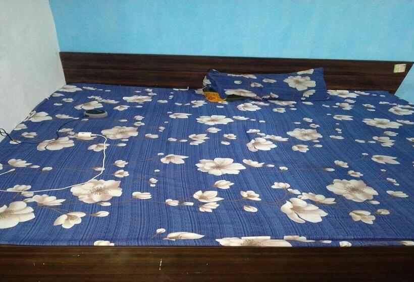 חדר דלוקס לשלושה, Pop 83111 Unique Gaust House