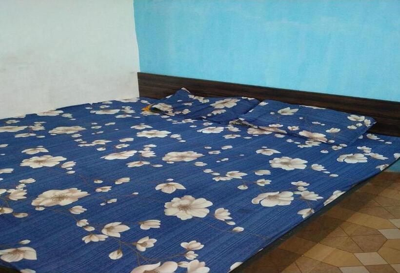 חדר דלוקס לשלושה, Pop 83111 Unique Gaust House