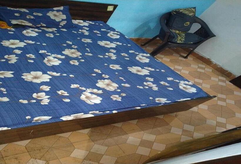 חדר דלוקס לשלושה, Pop 83111 Unique Gaust House