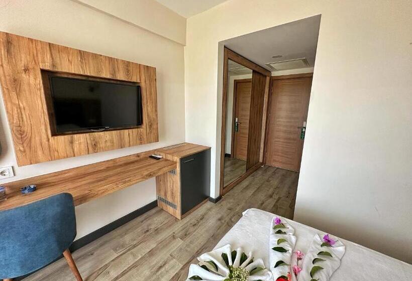 标准三人间, Kaya Garden Otel Side