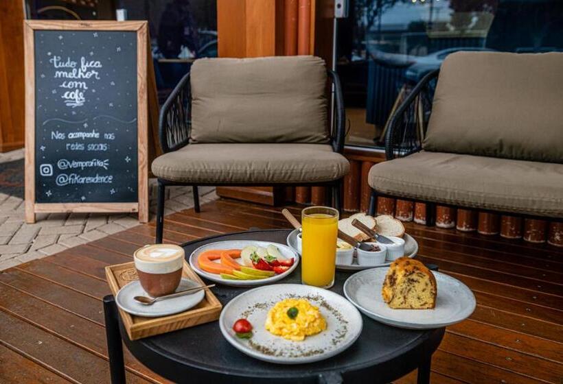 Четырехместный Номер Стандарт, Fika Residence