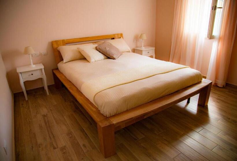 اتاق استاندارد, Il Granello