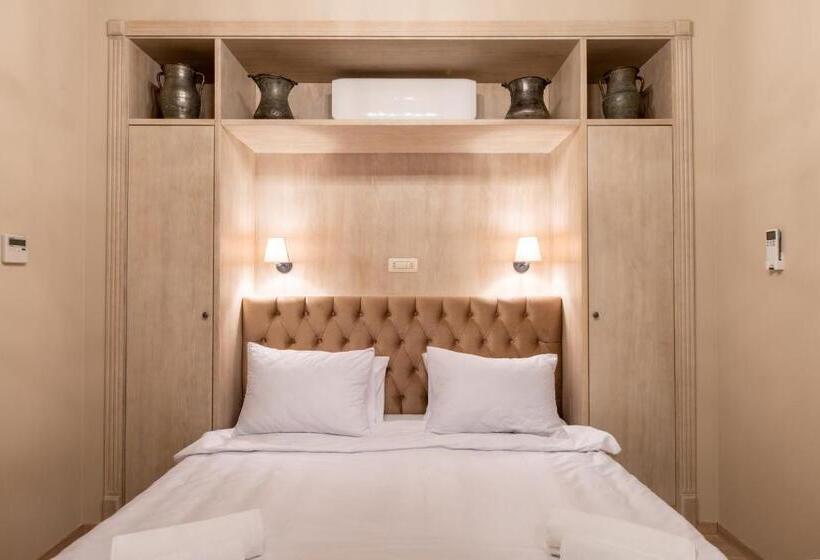 اتاق استاندارد با چشمانداز, Art Club