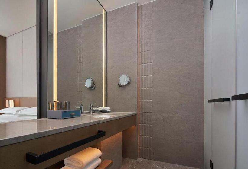 اتاق لوکس با تخت بزرگ, Courtyard By Marriott Wenzhou Yueqing