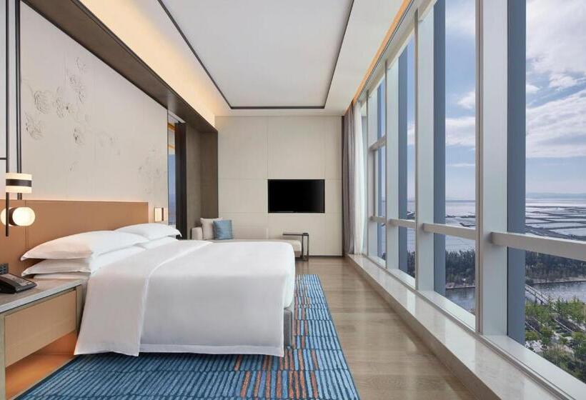 سوییت لوکس, Courtyard By Marriott Wenzhou Yueqing