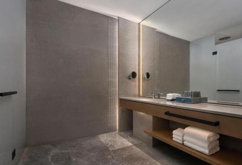 اتاق اجرایی با تخت بزرگ, Courtyard By Marriott Wenzhou Yueqing