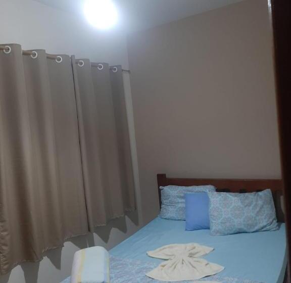 חדר סטנדרט, Layane Vitoria