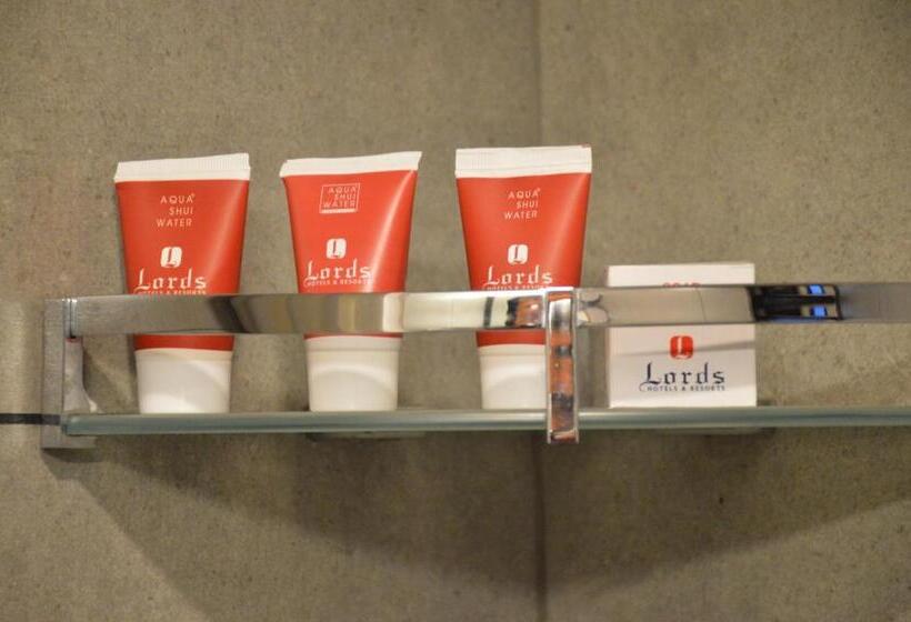 Номер Deluxe, Lords Eco Inn Belagavi