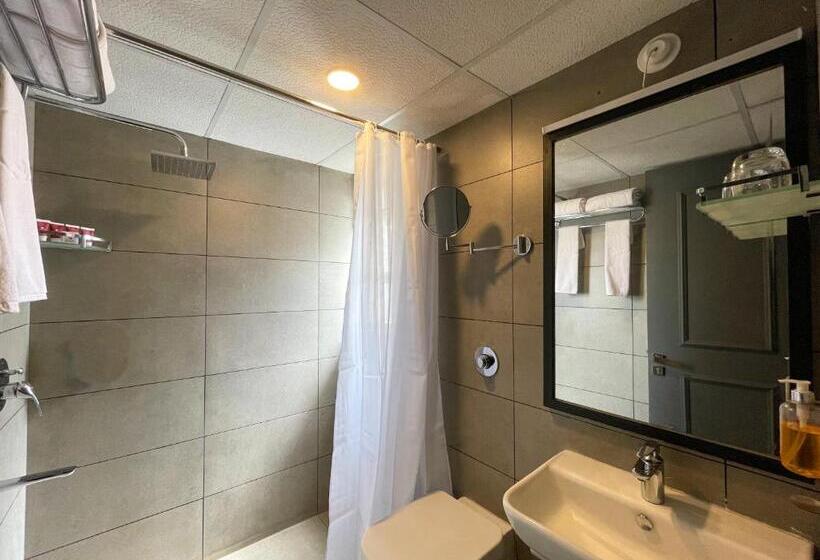 デラックスルーム, Lords Eco Inn Belagavi