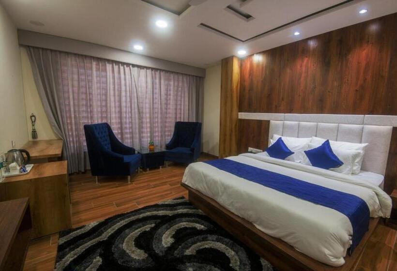 غرفة قياسية سرير كينج, Shivaay Morex  A Vegetarian